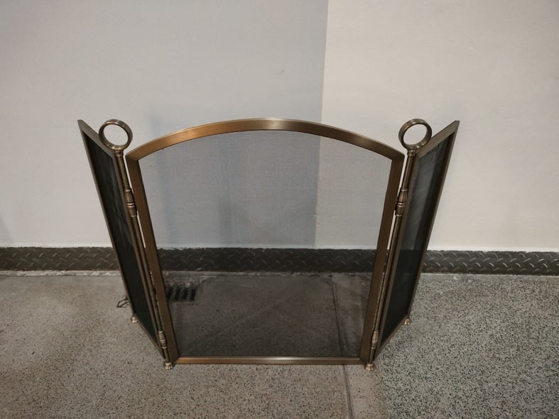 Vintage fireplace screen
