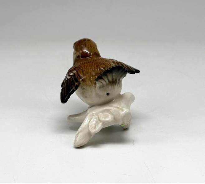 Vintage figurine "Sparrow on a branch", Karl Ens