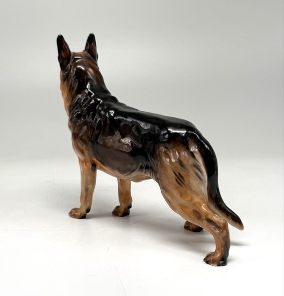 Фигурка «Овчарка», 
Royal Doulton