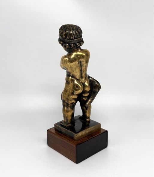 Bronze sculpture "Hunter"