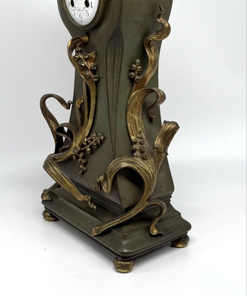 Антикварный часовой гарнитур «Ландыши»