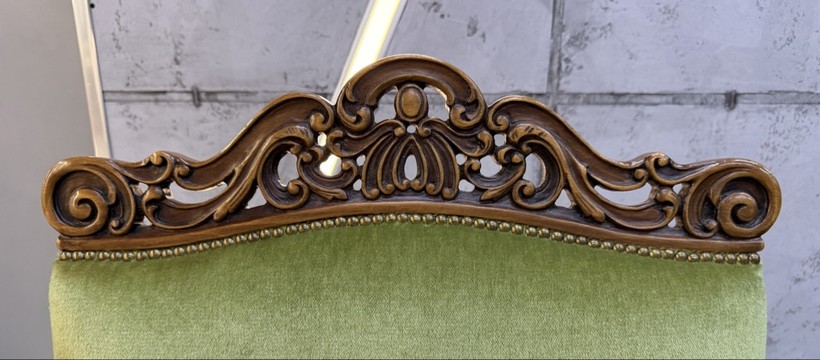 Antique armchairs
Renaissance