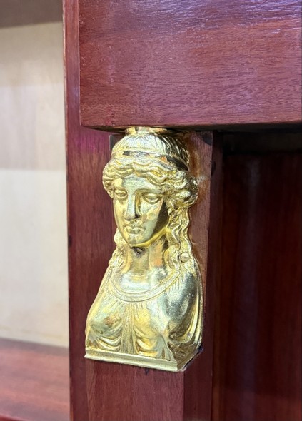 Антикварная витрина Ампир