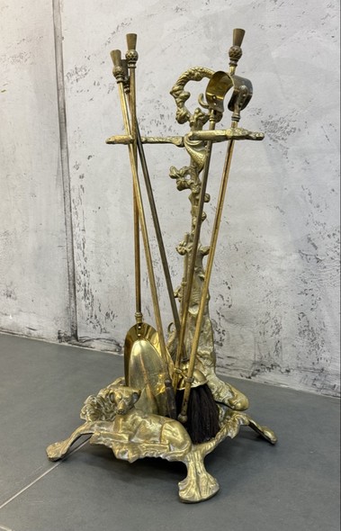 Антикварные каминные принадлежности
в охотничьем стиле