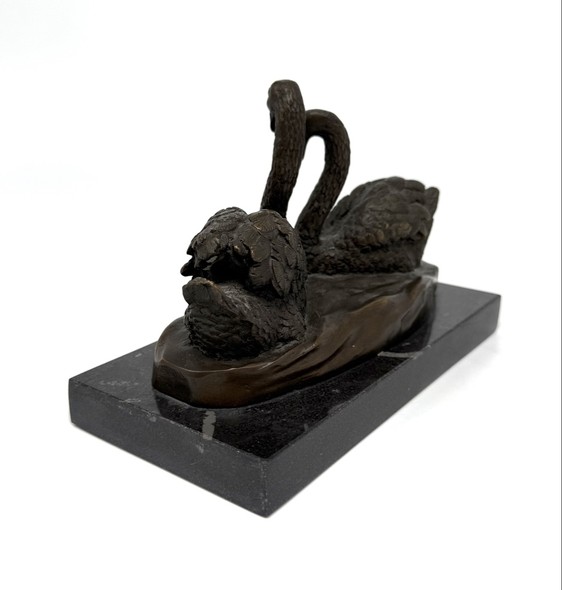 Винтажная скульптура «Лебеди» 
(«Пара лебедей»), Milo