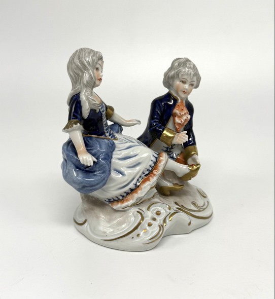 Антикварная скульптура «Романтика»