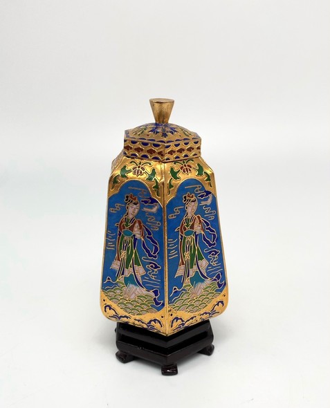 Винтажная чайница