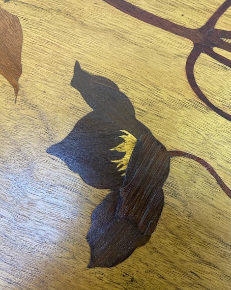 Antique Art Nouveau étagère