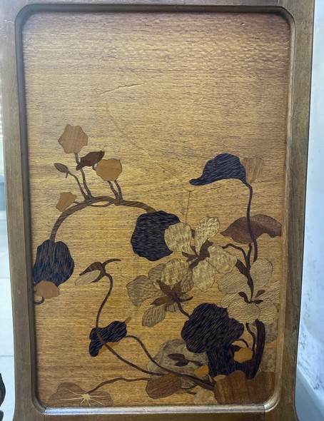 Antique Art Nouveau étagère