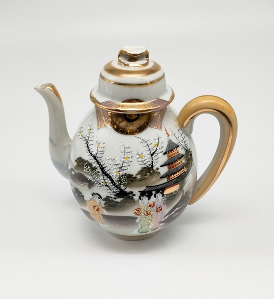 Antique tea set for 11 people