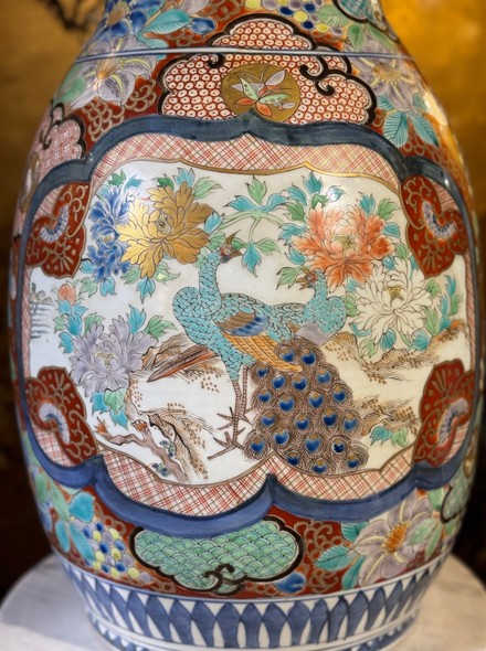 Antique vase
Imari