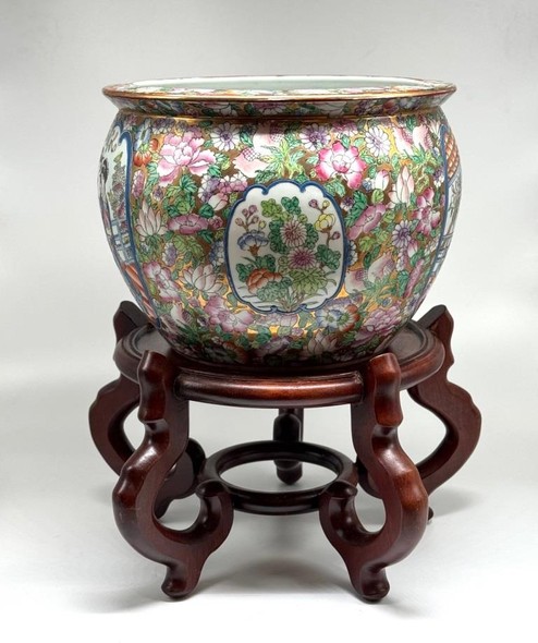 Antique aquarium-vase