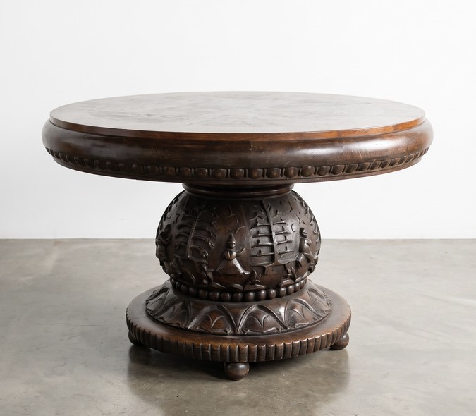 Art-Deco table