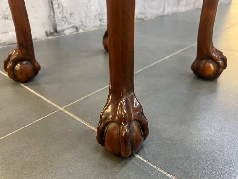 Taula de pedestal antic