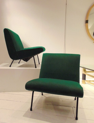 парные зеленые кресла из текстиля, 20 век, винтаж
