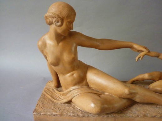 старинная скульптура женщина и ребенок в стиле ар деко, 20 век